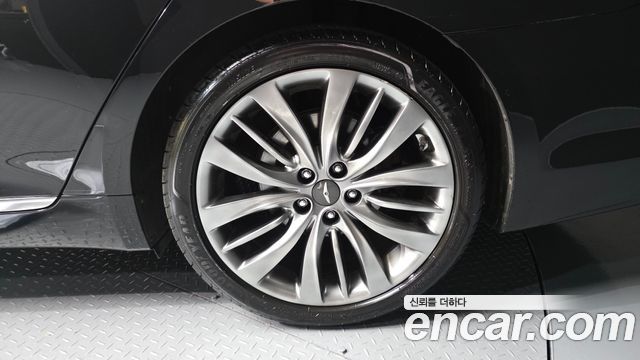 Genesis G80 2017 — photo 7
