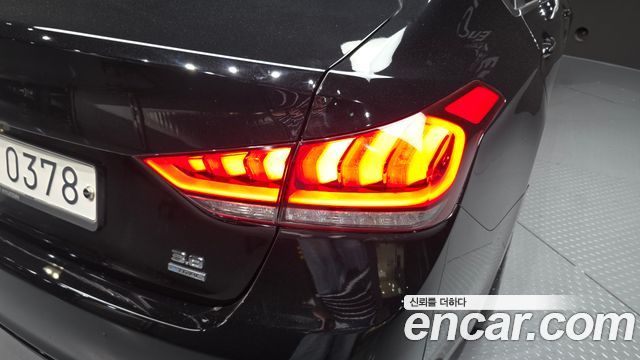 Genesis G80 2017 — photo 9