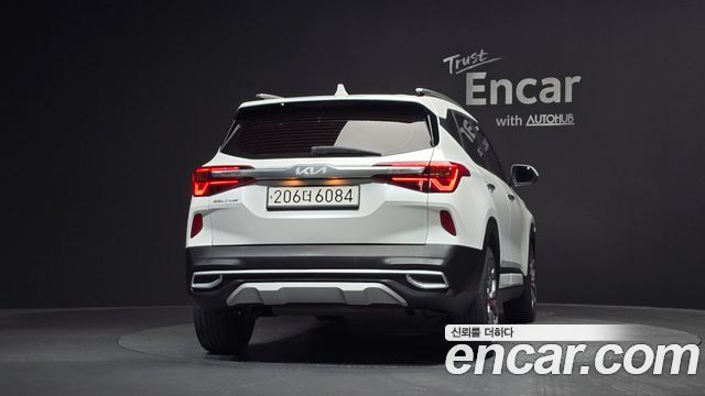 Kia Seltos 2023 — photo 4