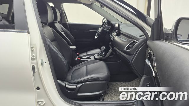 Kia Seltos 2023 — photo 17
