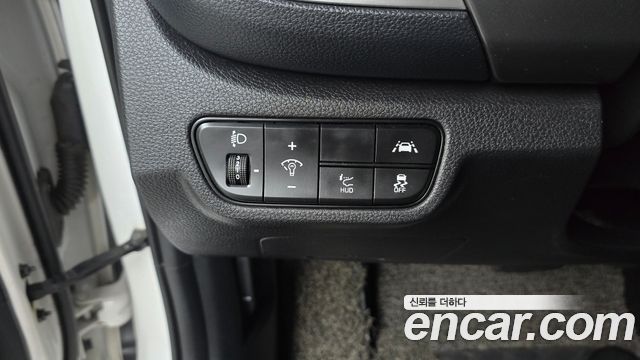 Kia Seltos 2023 — photo 24