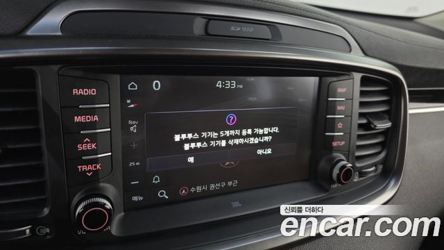 Kia Sorento 2020 — photo 18