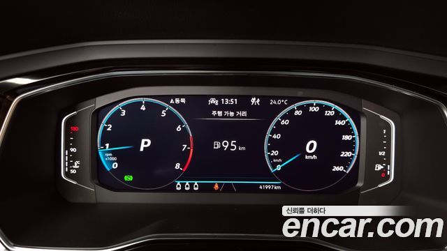 Volkswagen Jetta 2023 — photo 8