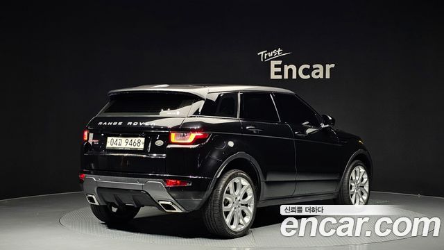 Land Rover Range Rover Evoque 2018 — photo 2