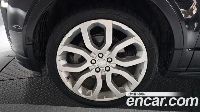 Land Rover Range Rover Evoque 2018 — photo 5