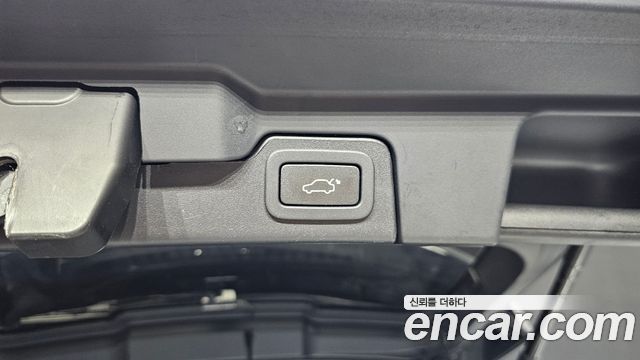Land Rover Range Rover Evoque 2018 — photo 26