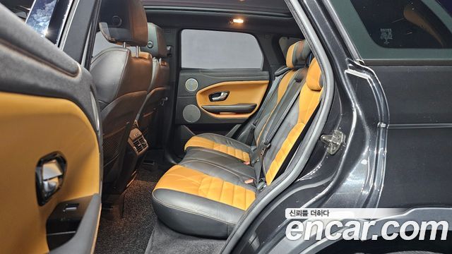 Land Rover Range Rover Evoque 2018 — photo 16