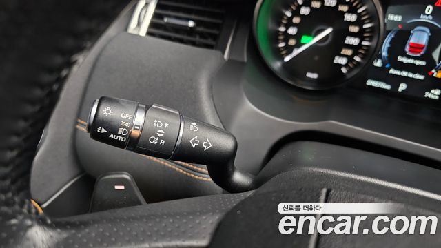 Land Rover Range Rover Evoque 2018 — photo 34