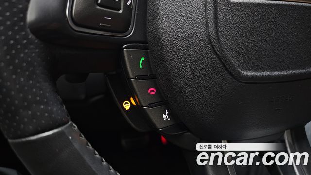 Land Rover Range Rover Evoque 2018 — photo 36