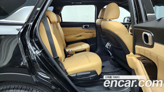 Kia Sorento 2023 — photo 12