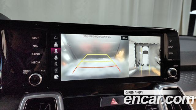 Kia Sorento 2023 — photo 15