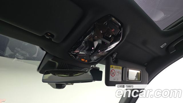 BMW 5-Series 2025 — photo 30