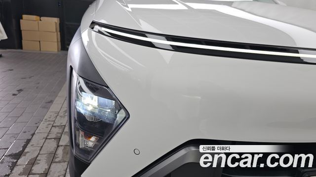 Hyundai Kona 2023 — photo 8