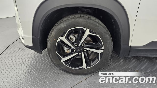 ChevroletGMDaewoo Trailblazer 2023 — photo 5