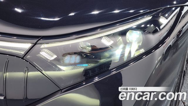 Mercedes-Benz EQS 2022 — photo 8