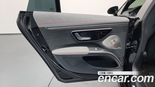 Mercedes-Benz EQS 2022 — photo 15