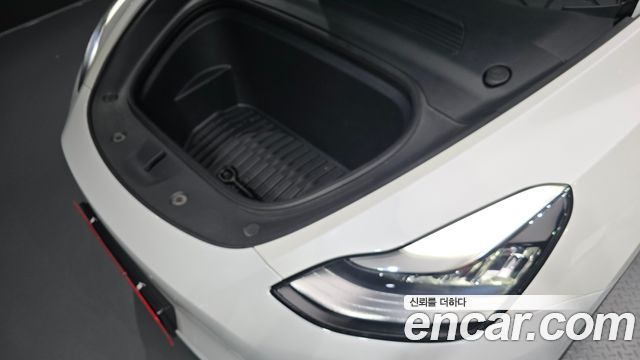 Tesla Model Y 2021 — photo 6