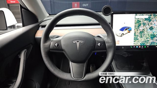 Tesla Model Y 2021 — photo 13