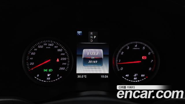 Mercedes-Benz GLC-Class 2019 — photo 11