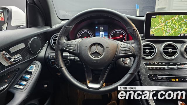 Mercedes-Benz GLC-Class 2019 — photo 19