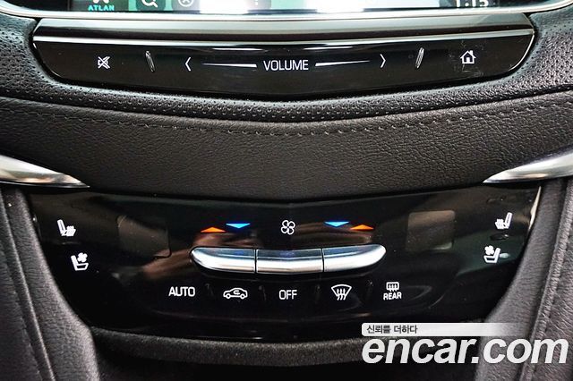 Cadillac XT5 2019 — photo 12