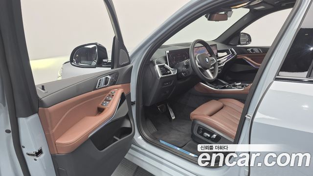BMW X5 2026 — photo 13