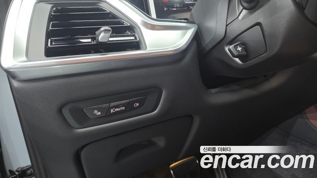 BMW X5 2026 — photo 23