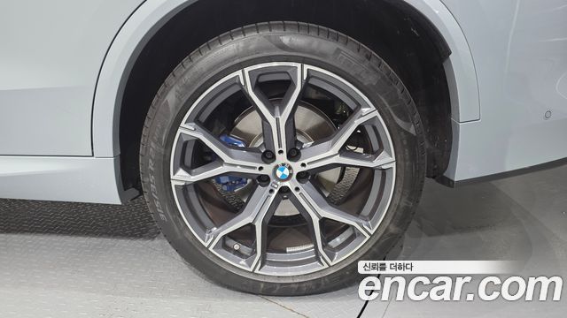 BMW X5 2026 — photo 7