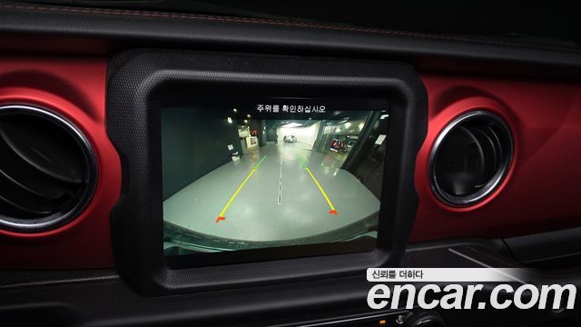Jeep Wrangler 2020 — photo 15