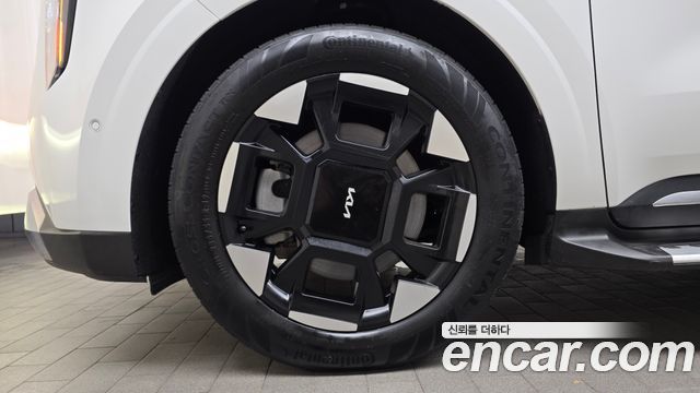 Kia Canival 2024 — photo 5