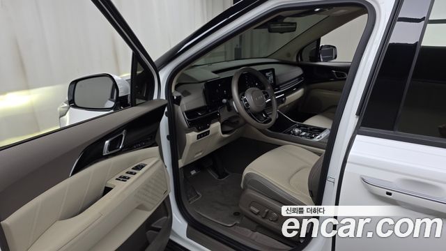 Kia Canival 2024 — photo 13