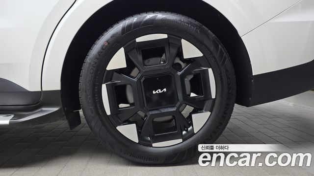 Kia Canival 2024 — photo 7