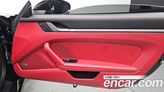 Porsche 911 2022 — photo 15