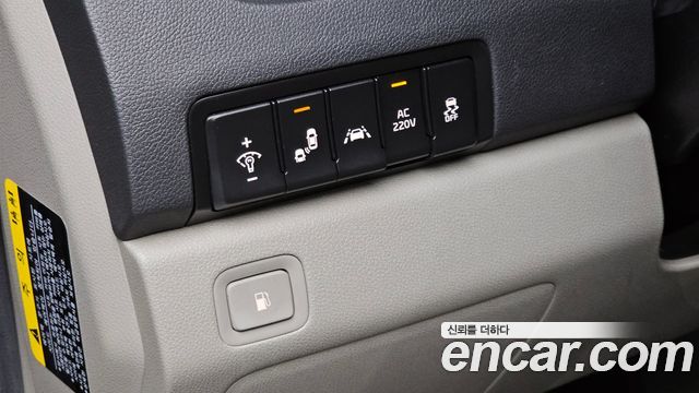 Kia Canival 2019 — photo 20