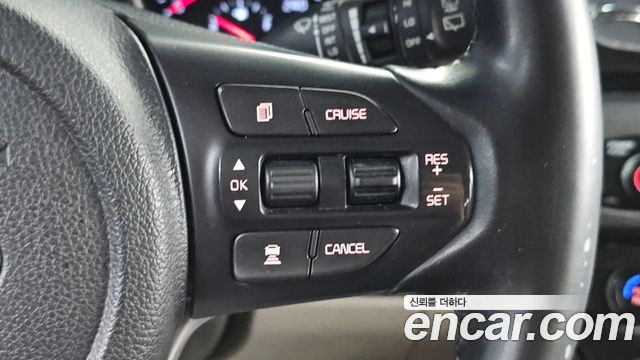 Kia Canival 2019 — photo 23