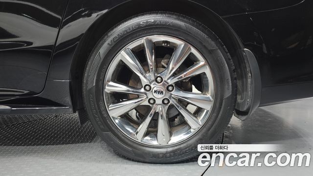 Kia Canival 2019 — photo 7