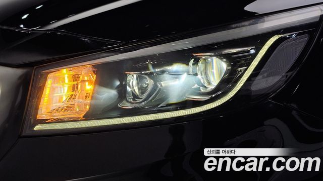 Kia Canival 2019 — photo 8