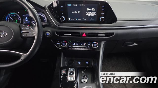 Hyundai Sonata 2020 — photo 15