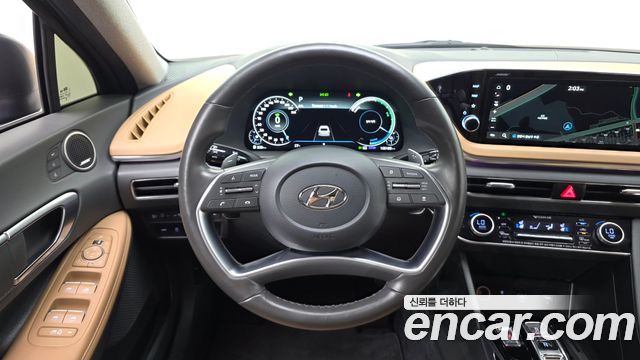 Hyundai Sonata 2022 — photo 19