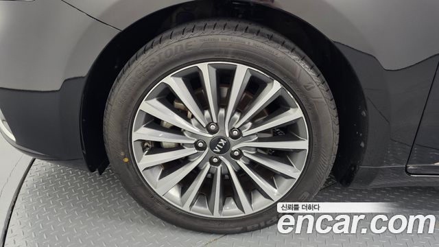 Kia K7 2017 — photo 5