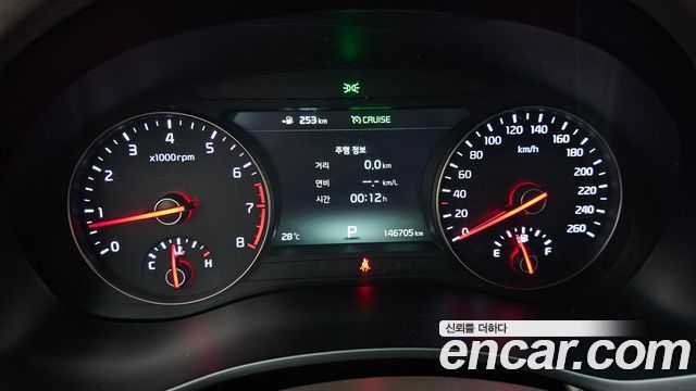 Kia K7 2017 — photo 8
