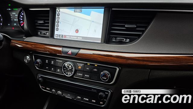 Kia K7 2017 — photo 14