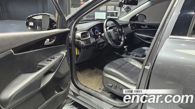Kia Sorento 2018 — photo 10