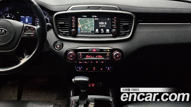 Kia Sorento 2018 — photo 14