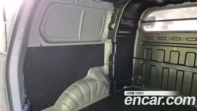 Hyundai Starex 2016 — photo 10