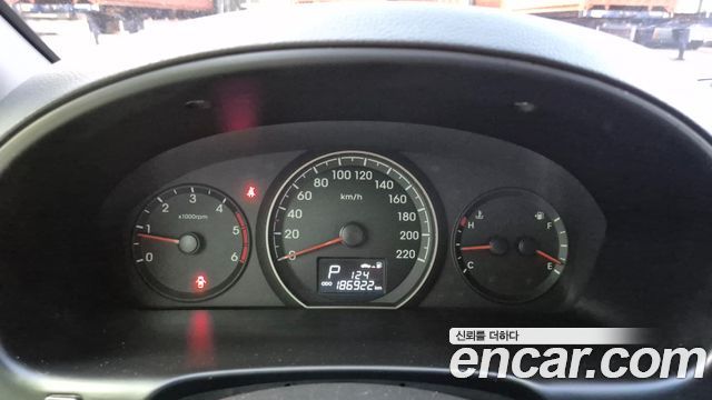Hyundai Starex 2016 — photo 16