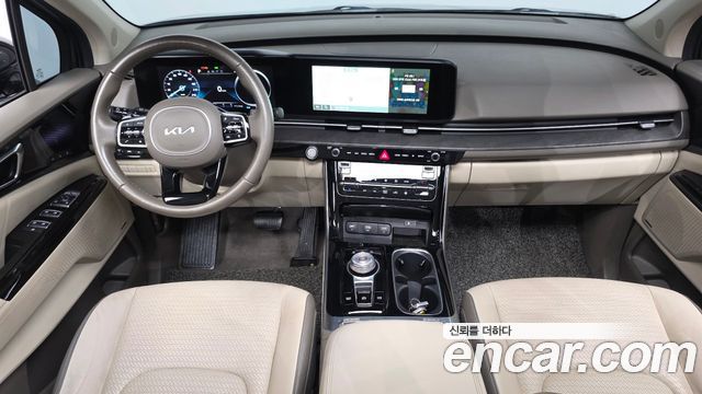 Kia Canival 2023 — photo 7