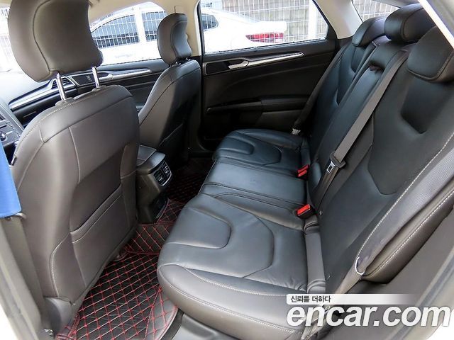 Ford Mondeo 2016 — photo 6