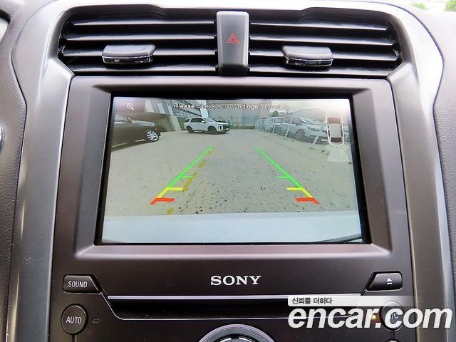 Ford Mondeo 2016 — photo 11