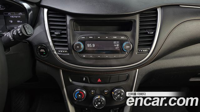 Chevrolet Korea Trax 2019 — photo 20